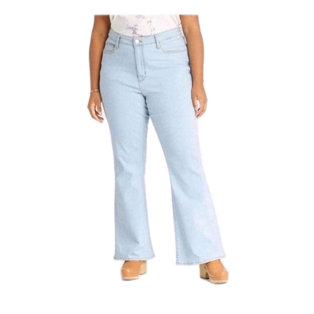 New Universal Thread Plus High Rise Flare Vintage Stretch Jeans Size 26W